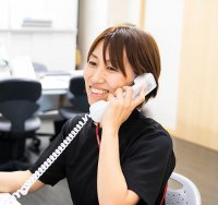 先輩社員の写真