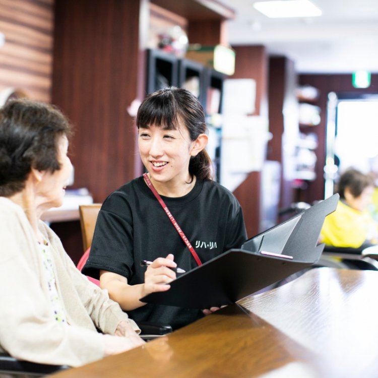 正社員 生活相談員 アルクスタジオ リハ リハ 募集要項 株式会社セラピット 採用サイト