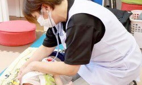 児童デイサービスでの看護師 リハ・リハキッズ Powers板宿 神戸市須磨区のイメージ写真