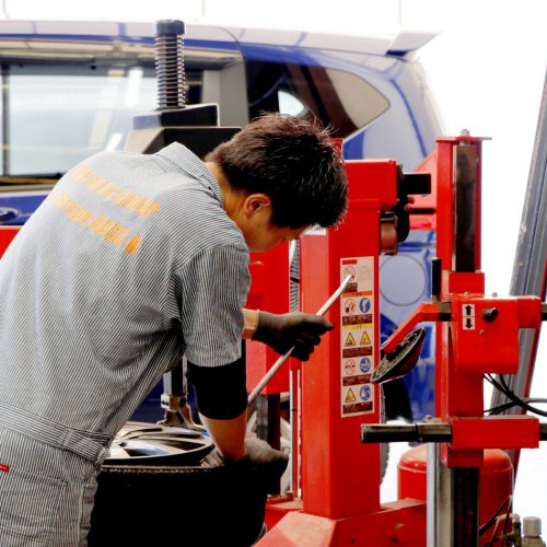 【正社員】整備工場車両整備スタッフのイメージ写真