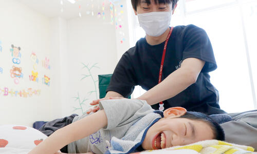 児童デイサービスの理学療法士 リハ・リハキッズPowers 神戸市西区のイメージ写真